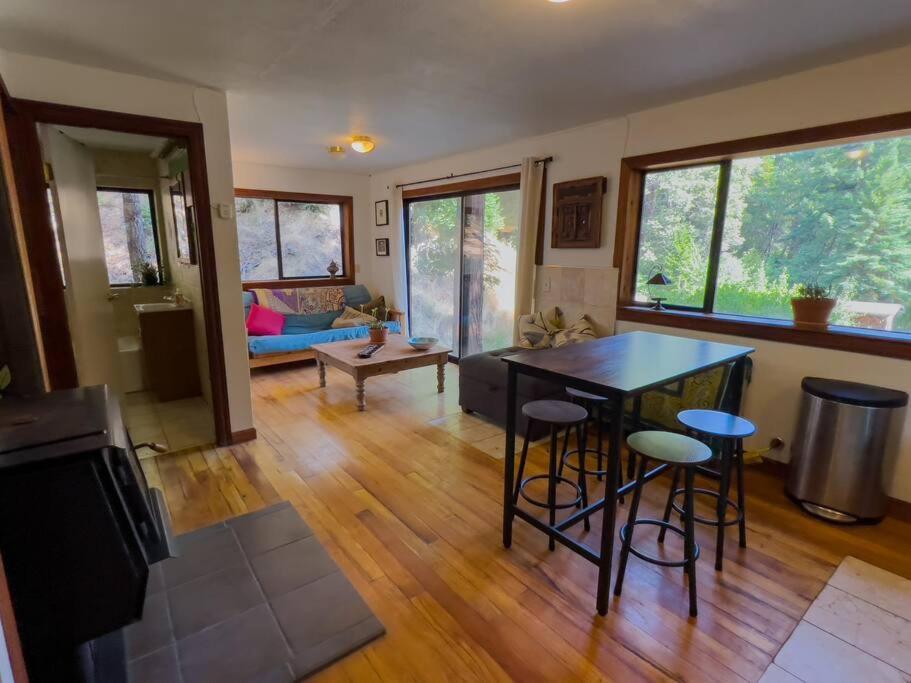 Ferienwohnung Little House In The Redwoods With A Hot Tub! Garberville Exterior foto