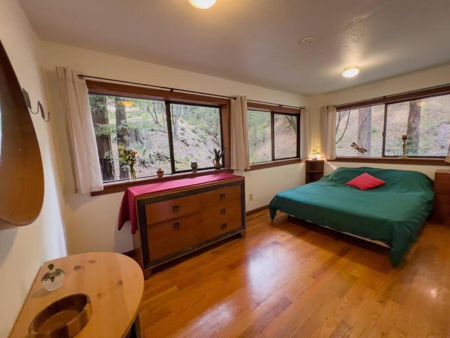 Ferienwohnung Little House In The Redwoods With A Hot Tub! Garberville Exterior foto